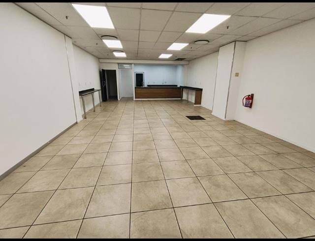 INDUSTRIAL PROPERTY TO RENT IN HALFWAY HOUSE